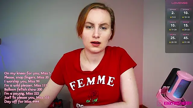 KinkyMissCherry Chat XXX in diretta