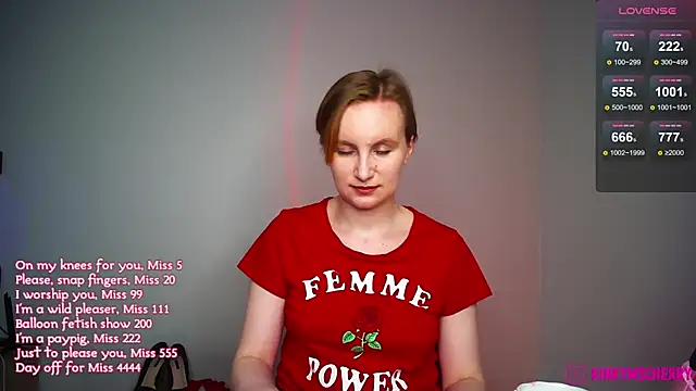 Chat XXX ao vivo de KinkyMissCherry