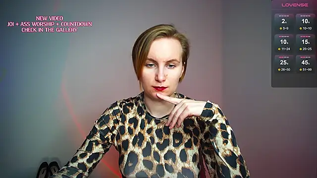 XXX chat uživo modela KinkyMissCherry