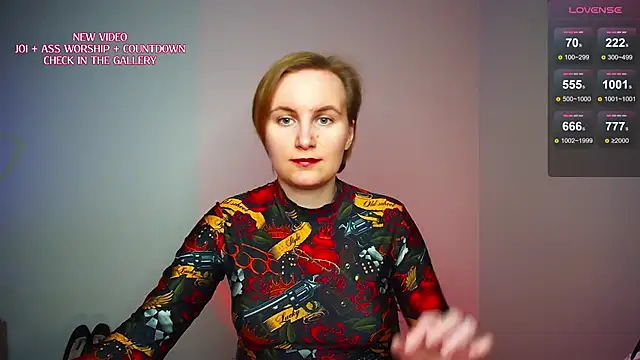 دردشة KinkyMissCherry الجنسية المباشرة