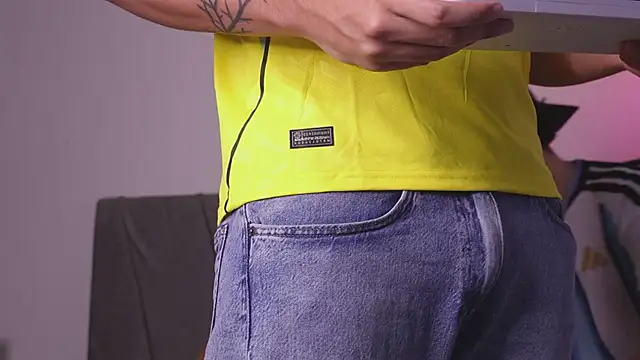 Show de bbbeachboy na webcam