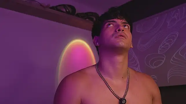 Show de bbbeachboy na webcam