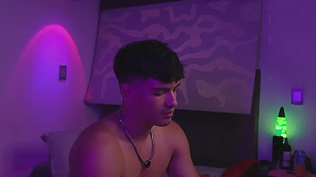 bbbeachboy 网络视讯表演