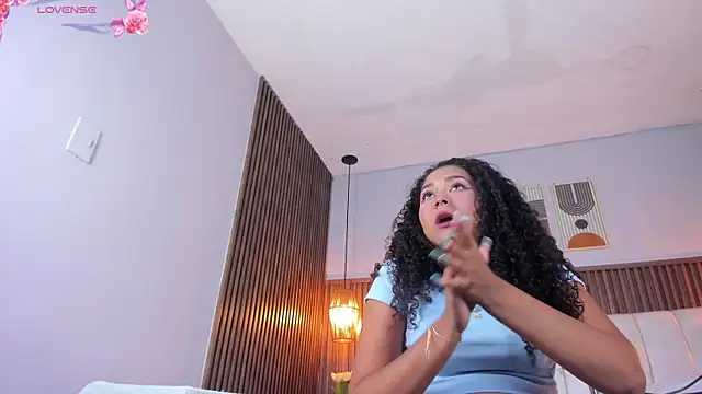 Ashleyy23x Webcamshow