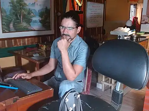 Dr_Pocholate84 Pertunjukan Webcam