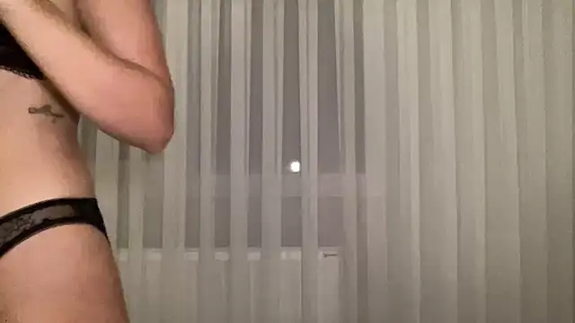 Fentyyyyのウェブカメラショー