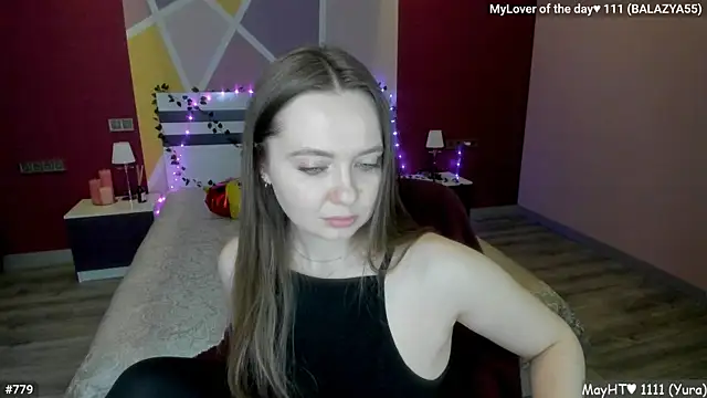 LizaGost Adlı Modelin Canlı XXX Sohbeti