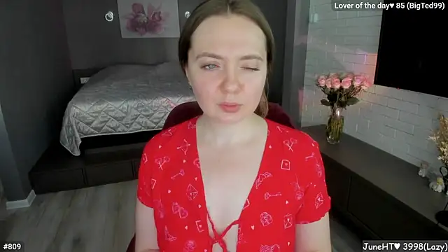 LizaGost Chat XXX in diretta