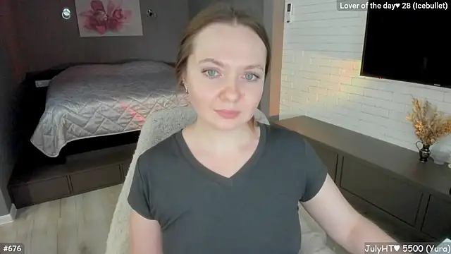 LizaGost Adlı Modelin Canlı XXX Sohbeti