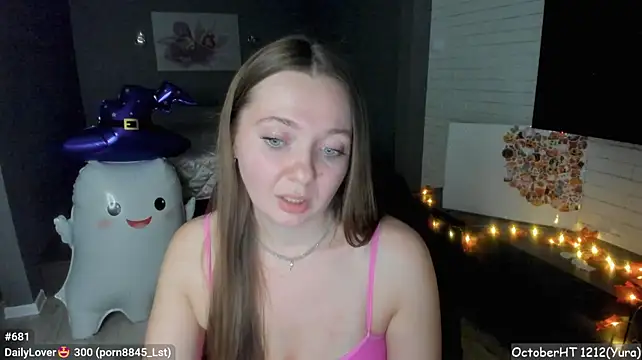LizaGost webcam show