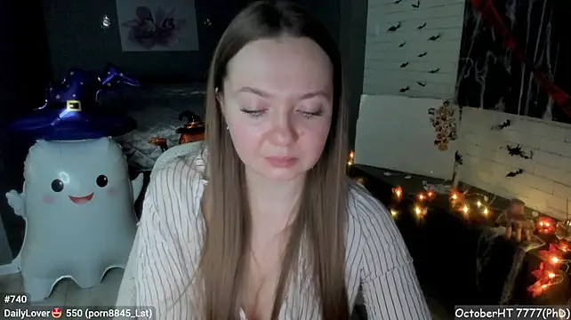 LizaGost: вебкам-шоу