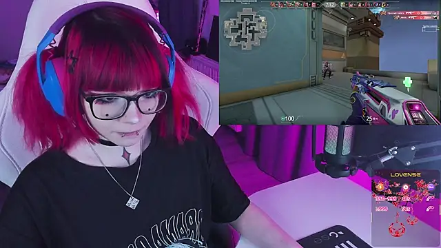 Yumi_Youkai Pertunjukan Webcam