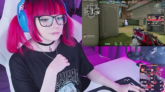 Yumi_Youkai Adlı Modelin Web Kamerası Şovu