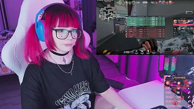 Show modela Yumi_Youkai na web-kameri