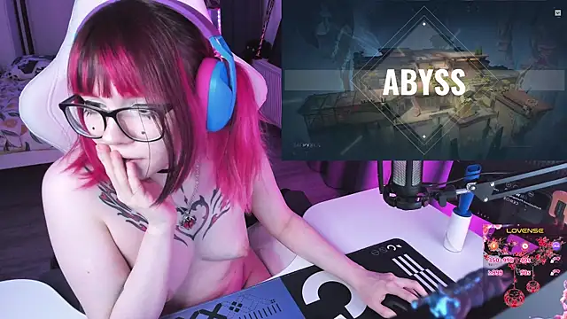 Yumi_Youkai Show Webcam