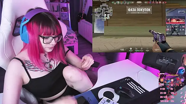 Yumi_Youkai Show in webcam