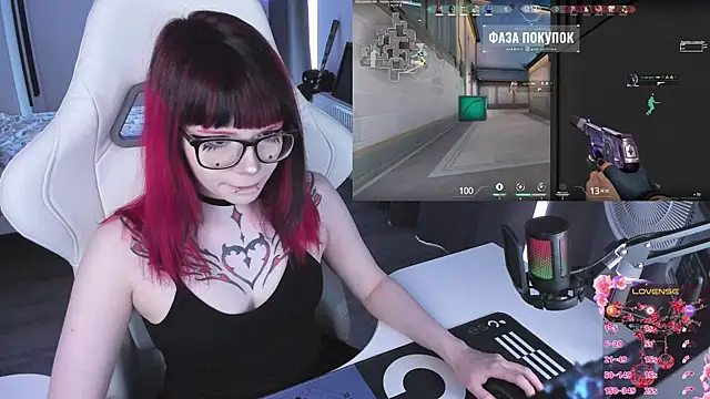 Yumi_Youkai's Webcam Show