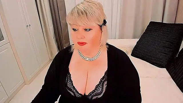 BIGTITSBBW's Webcam Show