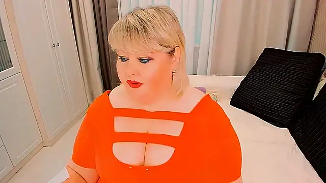 BIGTITSBBW Live XXX-Chat