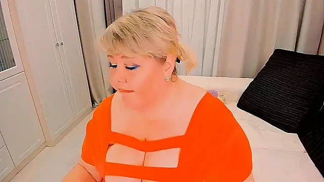 BIGTITSBBW Webcamshow