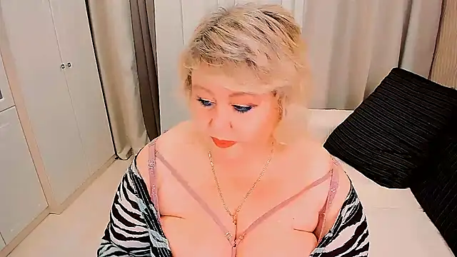 Czat XXX na żywo – BIGTITSBBW