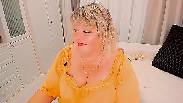 Show de BIGTITSBBW na webcam