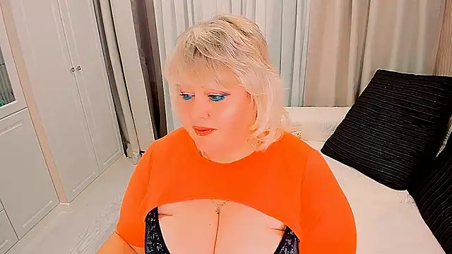 BIGTITSBBW Live XXX Chat