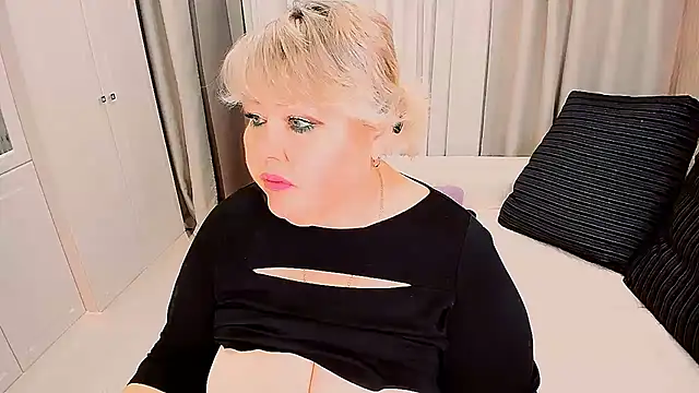 BIGTITSBBW's Webcam Show