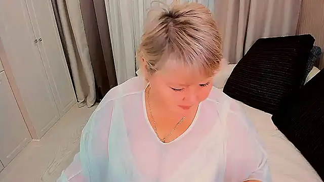 BIGTITSBBW webkamerás műsora