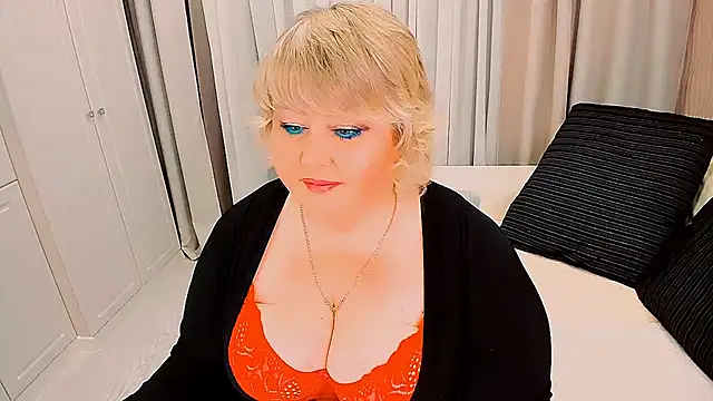 Show de BIGTITSBBW na webcam