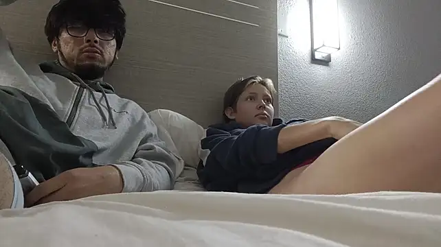yuhso Webcam Show