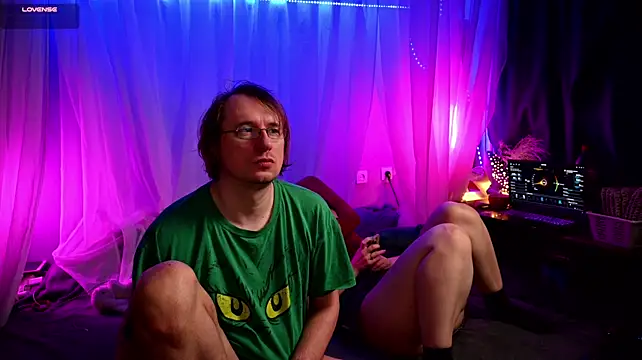 Show modela CircusDeSoleeil na web-kameri