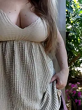 SexyMichellexo: онлайн-секс-чат