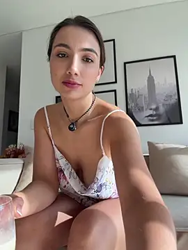 AnnaCastillo_ Adlı Modelin Canlı XXX Sohbeti