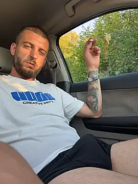 Pablo_Hornyguy95 Show Webcam
