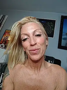 Chat XXX en directo de Weloveblue