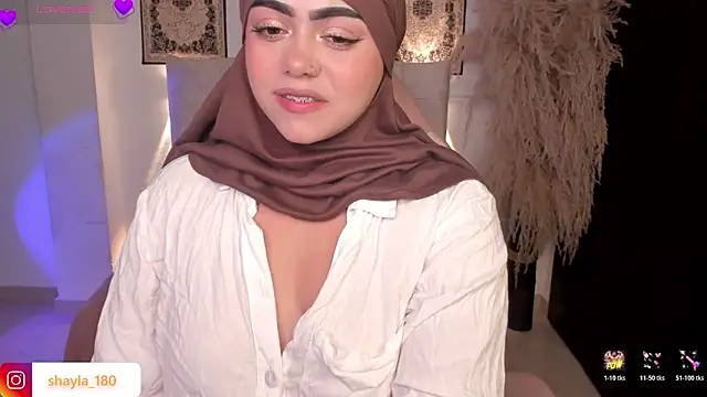 צ'אט XXX בשידור חי של shayla_18