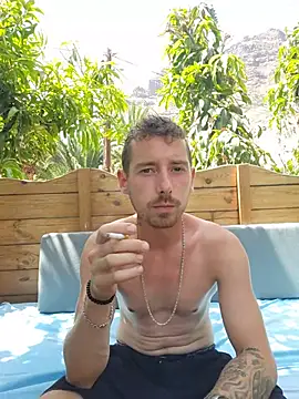 Simonshakeloveass 在線直播表演