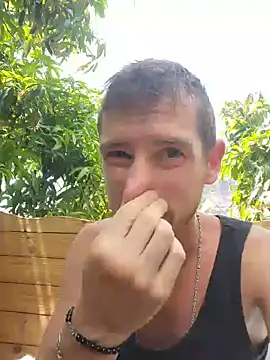 Simonshakeloveass Webcam-Show