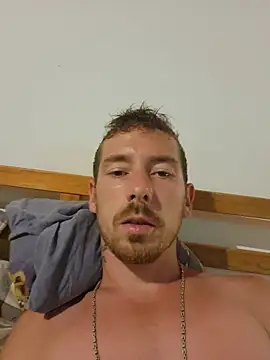Simonshakeloveass Show Webcam