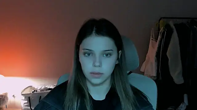 Онлайн чат XXX MelissaBrank