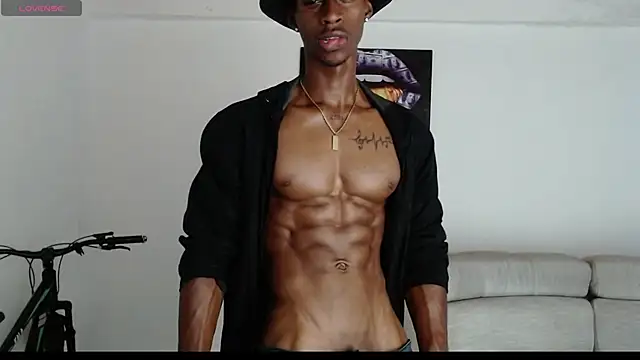 Show modela drake_brwon_23 na web-kameri