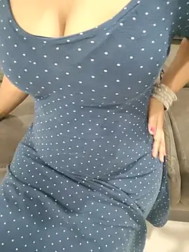Chandrakala25's Webcam Show