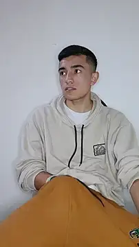 Show modela Thick_Cock na web-kameri