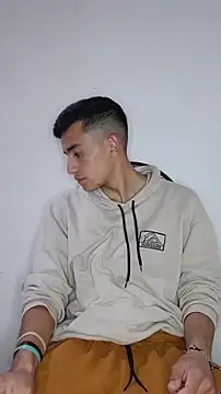 Thick_Cockn Webbikameraesitys