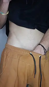 Thick_Cock Adlı Modelin Canlı XXX Sohbeti