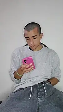 Show modela Thick_Cock na web-kameri