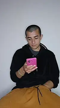 Thick_Cockn Webbikameraesitys