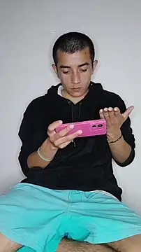 Thick_Cockn Live XXX chat