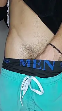 Pokazy przed kamerką – Thick_Cock